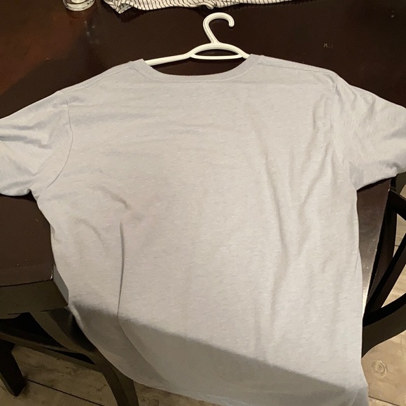 O’Neill t-shirt - Picture 2 of 3